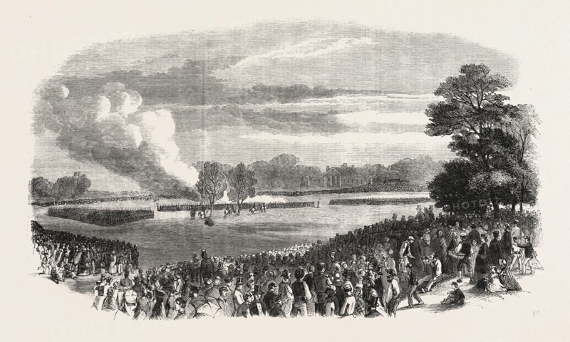 VOLUNTEER FIELD-DAY IN REGENT'S PARK, LONDON, UK