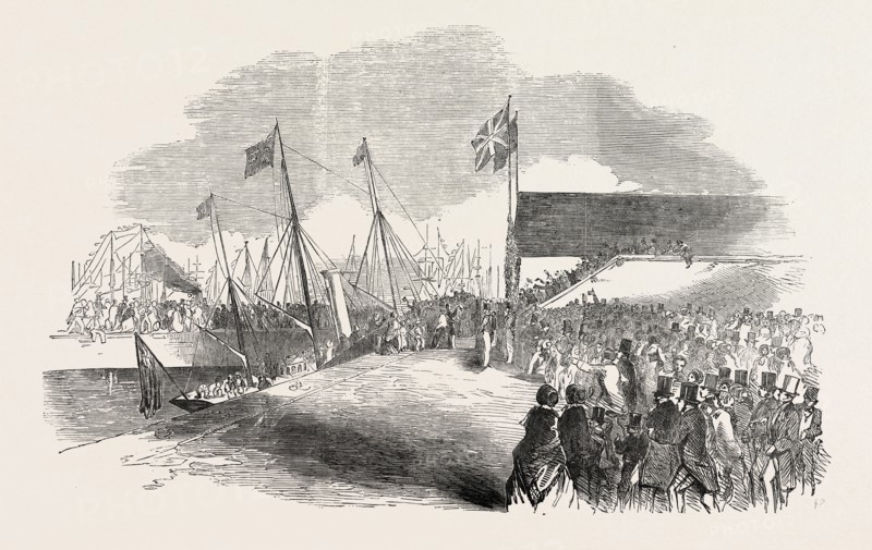 HER MAJESTY'S VISIT TO HULL AND GRIMSBY: HER MAJESTY LANDING AT GRIMSBY, 1854