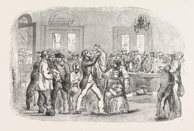 THE CRIMEAN WAR: NAVVIES LEAVING FOR THE CRIMEA AT THE NORTH-WESTERN RAILWAY TERMINUS, EUSTON SQUARE, LONDON, UK, 1854