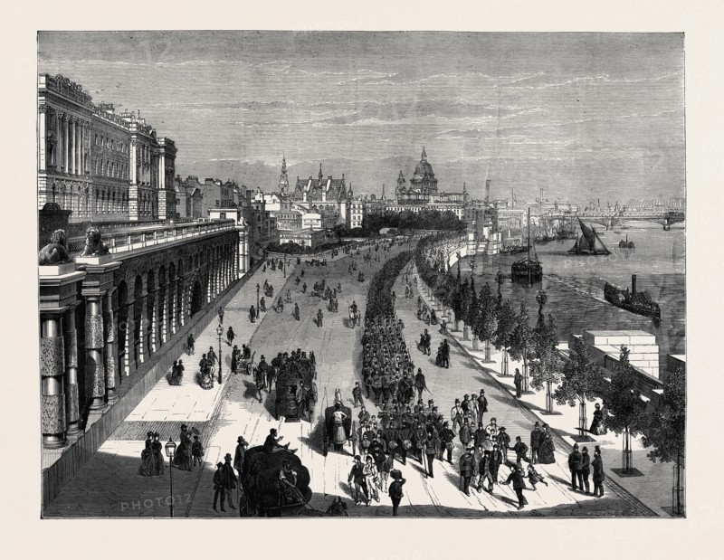 THE THAMES EMBANKMENT, LOOKING TOWARDS ST. PAUL'S, LONDON