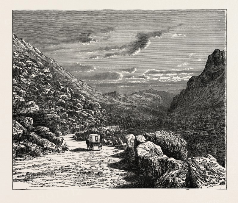 VIEW IN THE DRAKENSBERG MOUNTAINS, ORANGE FREE STATE, SOUTH AFRICA. The Drakensberg is the highest mountain range in Southern Africa.