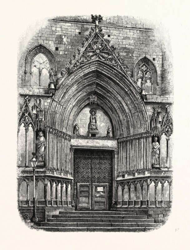 ENTRANCE TO THE CHURCH OF SANTA MARIA DEL MAR, BARCELONA, SPAIN