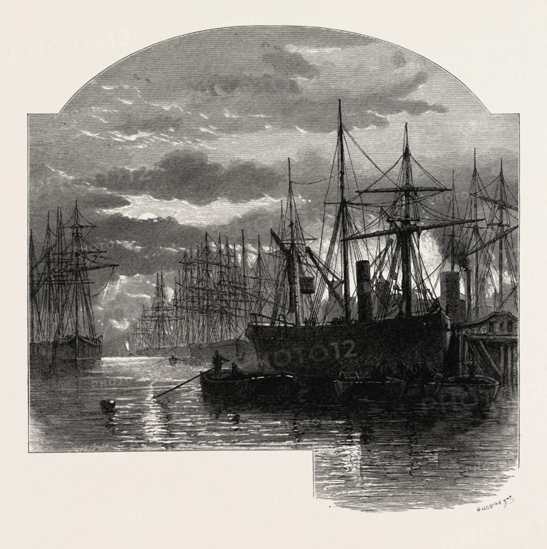 SCENERY OF THE THAMES: In the Pool, Colliers Unloading, UK, britain, british, europe, united kingdom, great britain, european