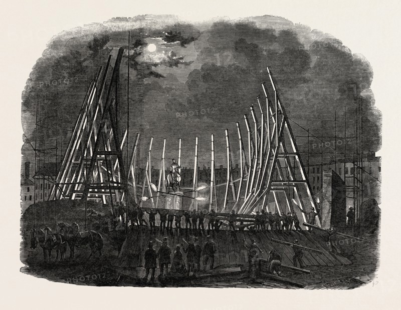 RAISING THE TRUSSES OF THE BUILDING IN LEICESTER SQUARE, LONDON, UK, FOR MR. WYLD'S LARGE MODEL OF THE EARTH, 1851 engraving
