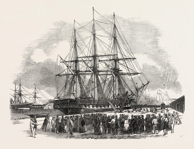 THE ST. LAWRENCE, IN SOUTHAMPTON DOCK, UNLOADING GOODS FOR THE GREAT EXHIBITION, UK, 1851 engraving