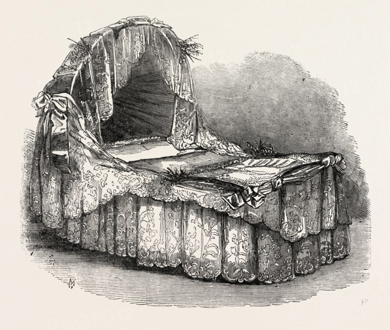 BASSINETTE, BY MESSRS. CAPPER AND SON