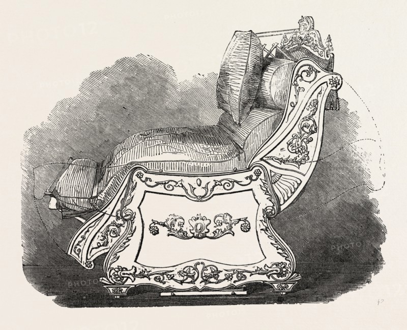 INVALID CHAIR, BY KISSELL, OF BORDEAUX