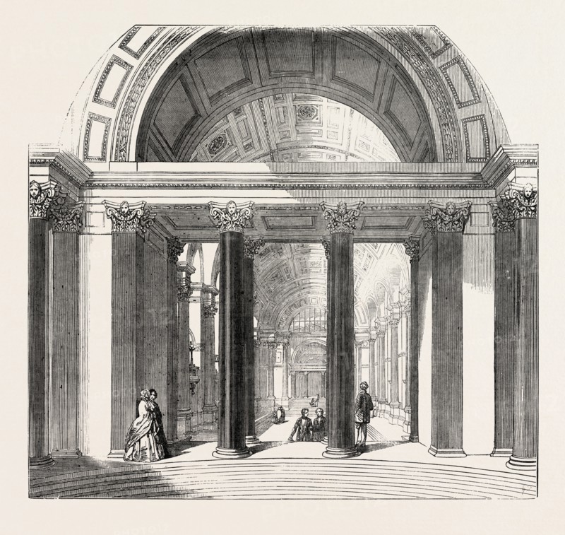 PART OF THE CROWN COURT, SHOWING THE GREAT HALL IN THE DISTANCE, ST. GEORGE'S HALL, LIVERPOOL, UK