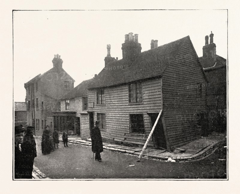 THE LANDSLIP AT SANDGATE: IN CHAPEL STREET, UK, 1893 engraving