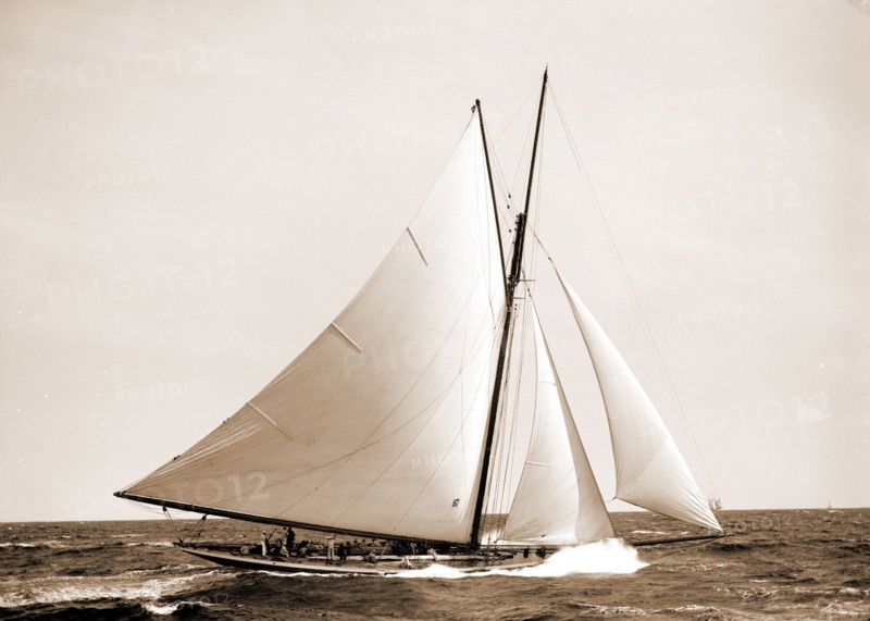 Jubilee, Sept. 11, 1893, Peabody, Henry G, (Henry Greenwood), 1855-1951, Peabody, Henry G, (Henry Greenwood), 1855-1951, Jubilee (Yacht), America's Cup races, Regattas, Yachts, 1893