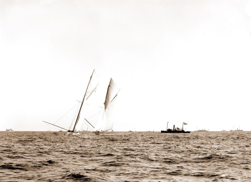 Columbia driving by the Shamrock I, Columbia (Sloop), Shamrock I (Yacht), America's Cup races, Regattas, Yachts, 1899