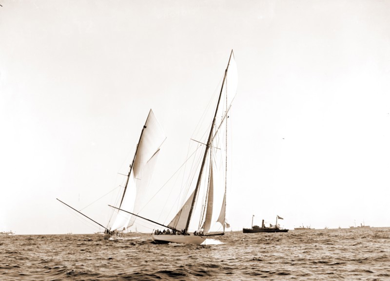 Columbia crossing the line, Shamrock I astern, Columbia (Sloop), Shamrock I (Yacht), America's Cup races, Regattas, Yachts, 1899