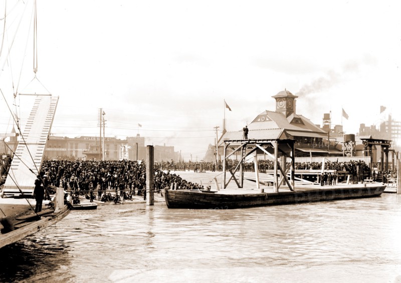 Mardi Gras, New Orleans, awaiting Rex on the levee, Piers & wharves, Carnival, United States, Louisiana, New Orleans, 1900