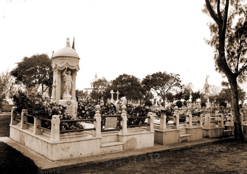 Garcia's tomb, Colon Cemetery, Havana, Garcia, Tombs & sepulchral monuments, Cemeteries, Cuba, Havana, 1880
