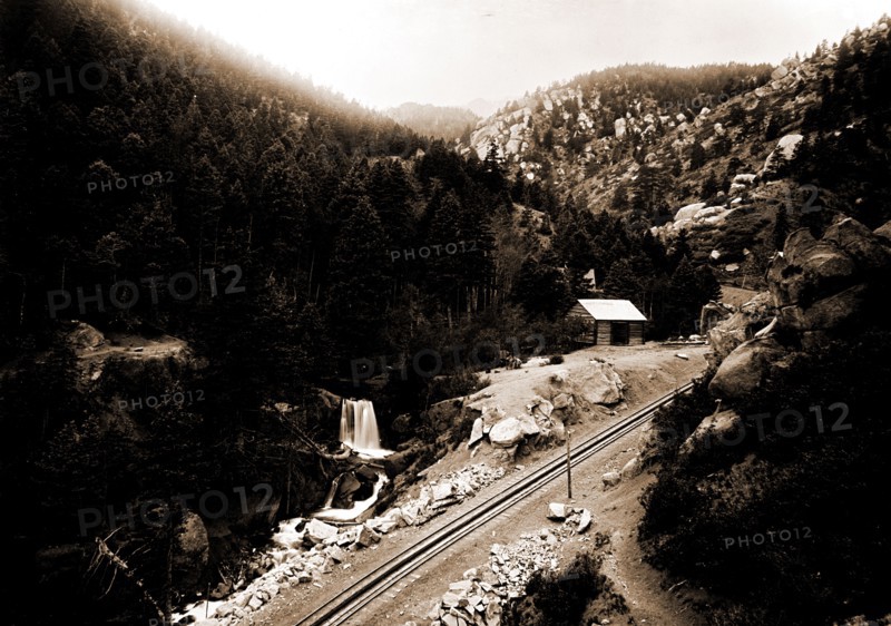 Minnehaha, M. & P.P. Ry, Jackson, William Henry, 1843-1942, Railroads, Valleys, United States, Minnesota, Minneapolis, 1890