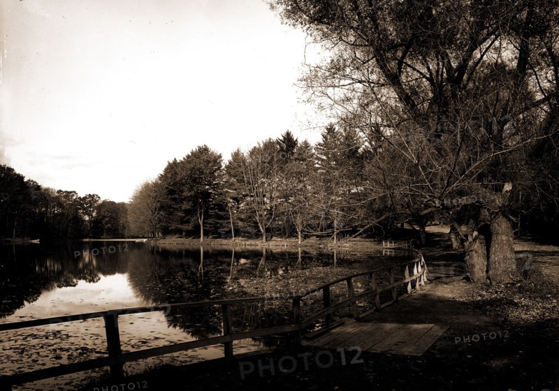 The Lake, Vassar College, Universities & colleges, Lakes & ponds, Waterfronts, United States, New York (State), Poughkeepsie, 1904