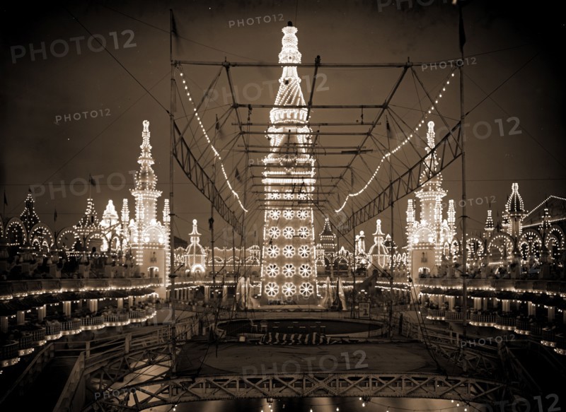 Night in Luna Park, Coney Island, N.Y, Amusement parks, Night, Lighting, United States, New York (State), New York, 1905