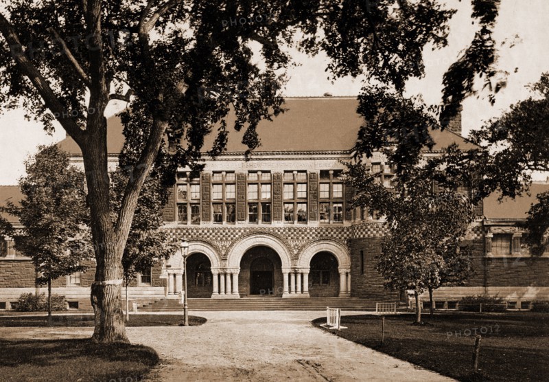 The Law School, Harvard University, Harvard Law School, Legal education, Universities & colleges, Educational facilities, United States, Massachusetts, Cambridge, 1901