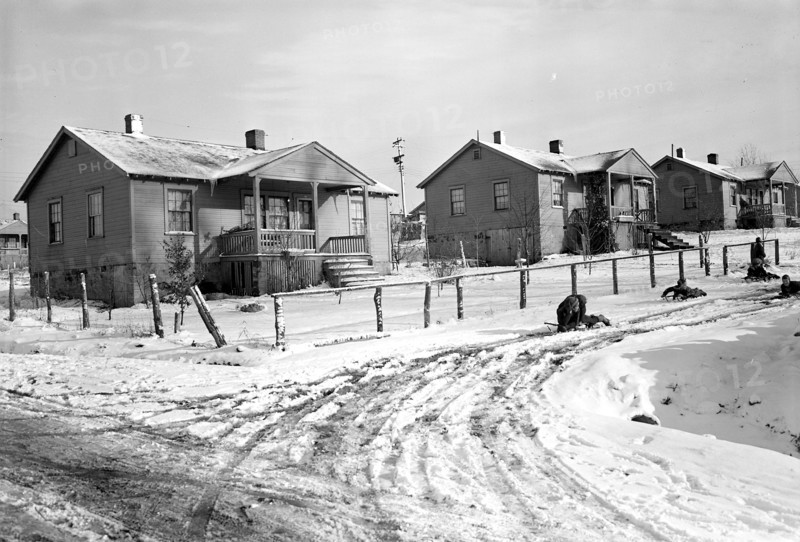 Scott's Run, West Virginia. New Hill - A new camp. The best community on Scott's Run, March 1937, Lewis Hine, 1874 - 1940, was an American photographer, who used his camera as a tool for social reform. US,USA