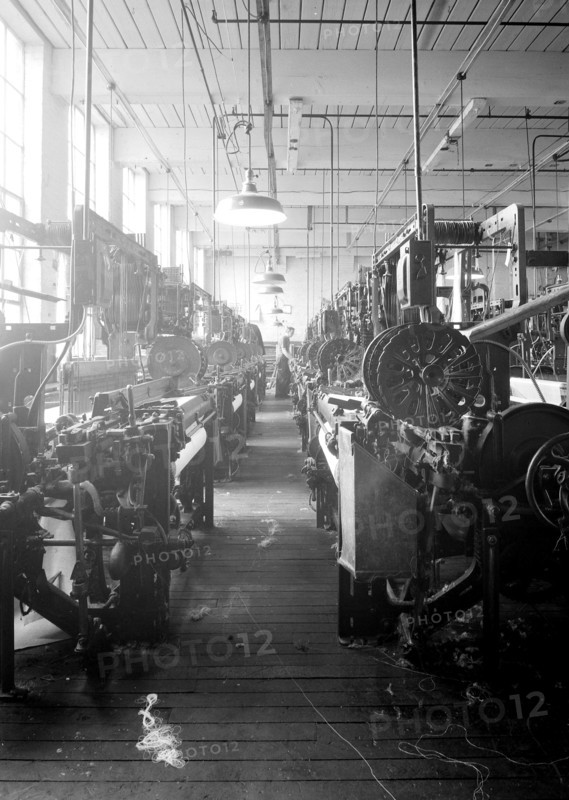 Paterson, New Jersey - Textiles. Looms, March 1937, Lewis Hine, 1874 - 1940, was an American photographer, who used his camera as a tool for social reform. US,USA