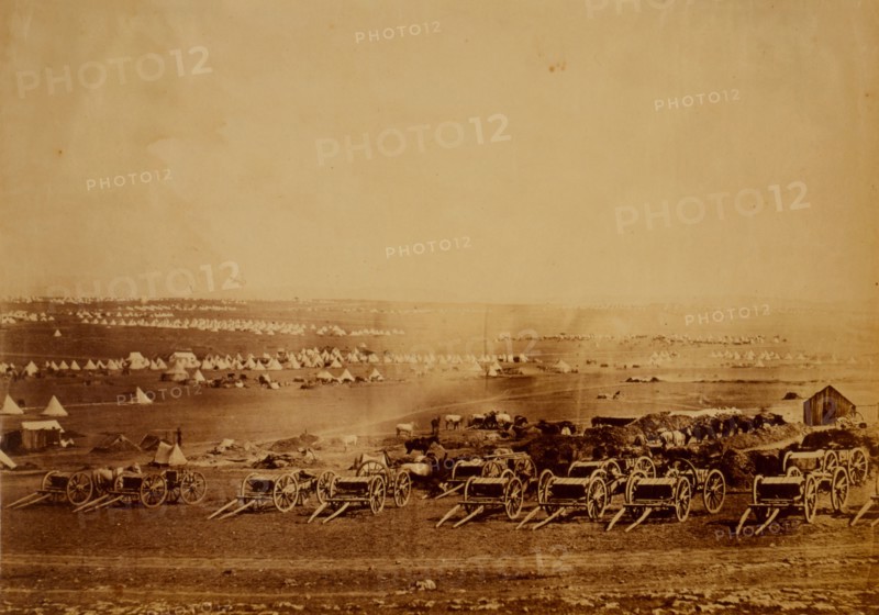 Kamara Heights in the distance, artillery waggons in the foreground, Crimean War, 1853-1856, Roger Fenton historic war campaign photo