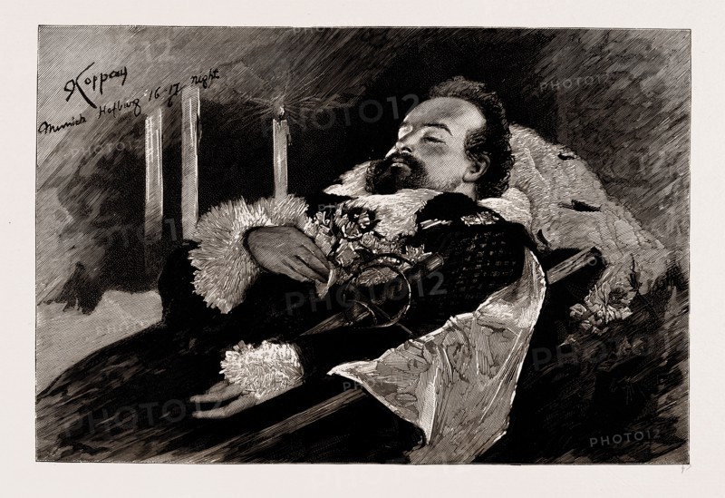 THE DEATH OF KING LUDWIG II. OF BAVARIA: THE KING LYING IN STATE IN THE CHAPEL OF THE OLD PALACE, MUNICH, GERMANY, 1886