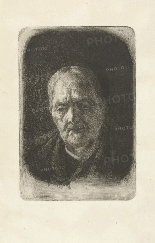 Head of old woman with black cap and towel around her shoulders, Johanna Henriette Besier, 1875-1944