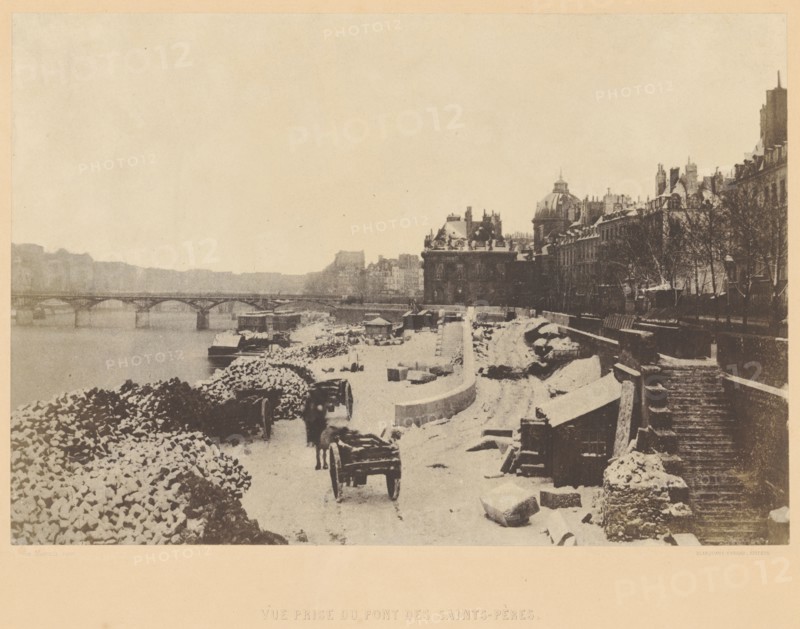 Vue prise du Pont des Saints-PÃ¨res