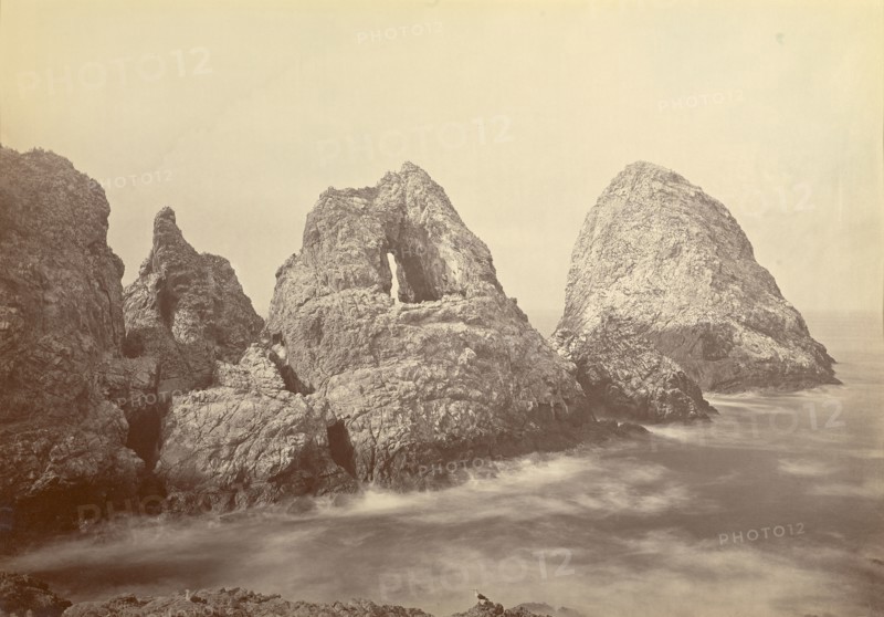 [Sugarloaf Islands at Fisherman's Bay, Farallon Islands]