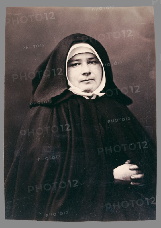 Supérieure, Petites Soeurs des Pauvres (Superior, Little Sister