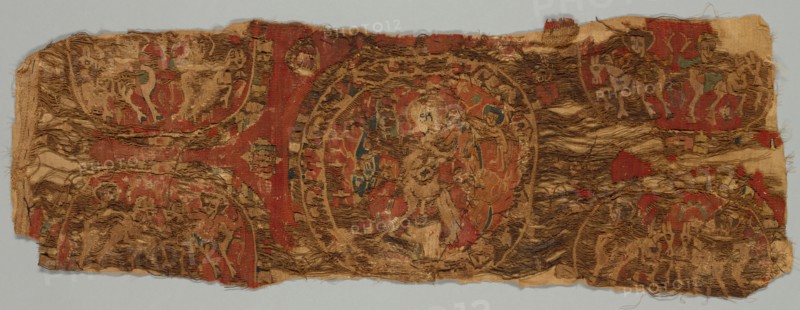 Fragment, 500s - 600s. Egypt, Byzantine period, 6th - 7th century. Tapestry weave; overall: 21 x 82 cm (8 1/4 x 32 5/16 in.).