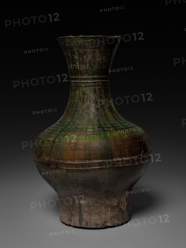Jar (Hu), 206 BC-AD 220. China, Han dynasty (202 BC-AD 220). Earthenware; overall: 49 cm (19 5/16 in.).