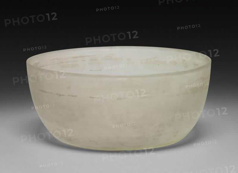 Bowl, Song dynasty (960-1279). China, Song dynasty (960-1279). Glass; diameter: 30.6 cm (12 1/16 in.); overall: 13.4 cm (5 1/4 in.).