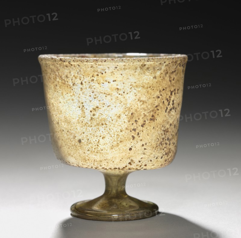 Stemmed Cup, 500s-600s. Syro-Palestinian, 6th-7th century. Glass; overall: 8 x 7.2 cm (3 1/8 x 2 13/16 in.); diameter of foot: 4.3 cm (1 11/16 in.)