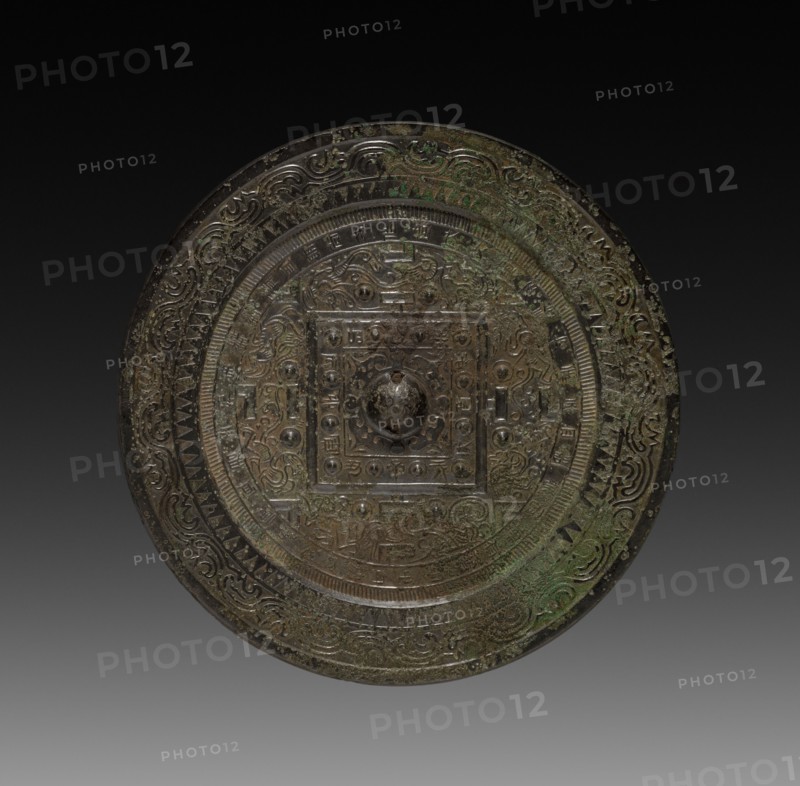 Mirror, 25-220. China, Eastern Han dynasty (25-220). Bronze; diameter: 21 cm (8 1/4 in.).