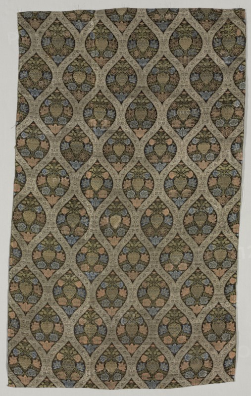 Lampas fragment with blossoms in ogival lattice, 1600s. Iran, Safavid Period. Lampas: silk and silver-metal thread; overall: 114.3 x 68.6 cm (45 x 27 in.)