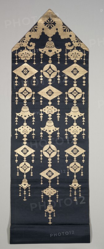Headdress (Dzu-Kin), 1800-1850. Japan, 19th century, Tokugawa Period (1600-1850). Silksatin weave; metal thread weft; average: 257.2 x 67.3 cm (101 1/4 x 26 1/2 in.).