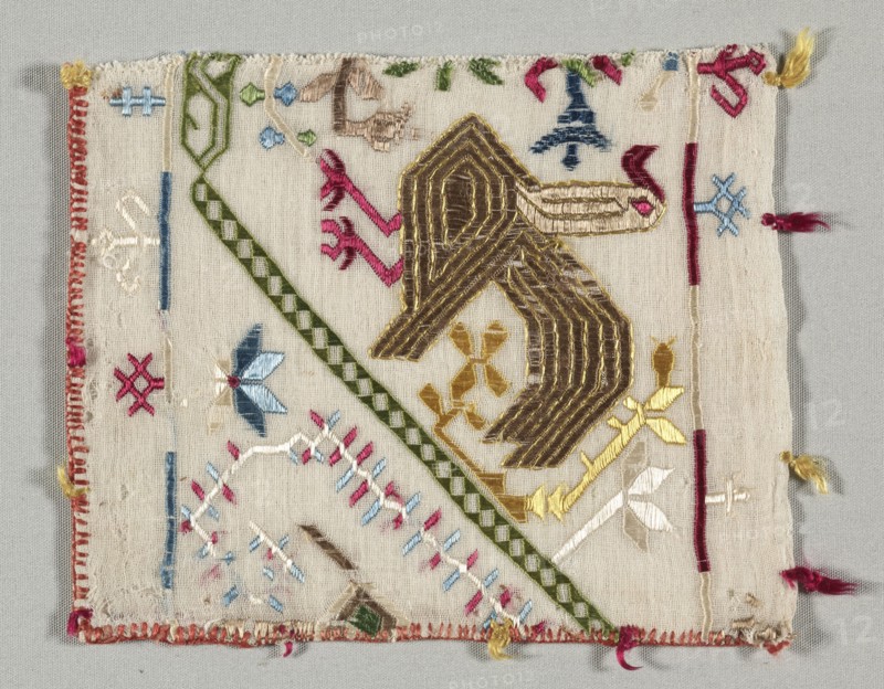 Fragment from an Embroidered Border, 1500s. Greece, Cyclades Islands, Southern Group, 16th century. Embroidery: silk on linen tabby ground; overall: 20 x 15 cm (7 7/8 x 5 7/8 in.)