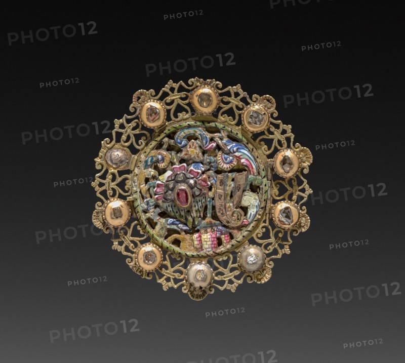Pendant (part 1), 1700s. Belgium, 18th century. Silver gilt and enamel; overall: 11.5 cm (4 1/2 in.).