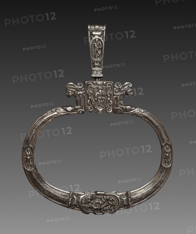 Purse Strap, 1500s. Italy, 16th century. Chiseled steel; overall: 16.3 x 12.7 cm (6 7/16 x 5 in.)