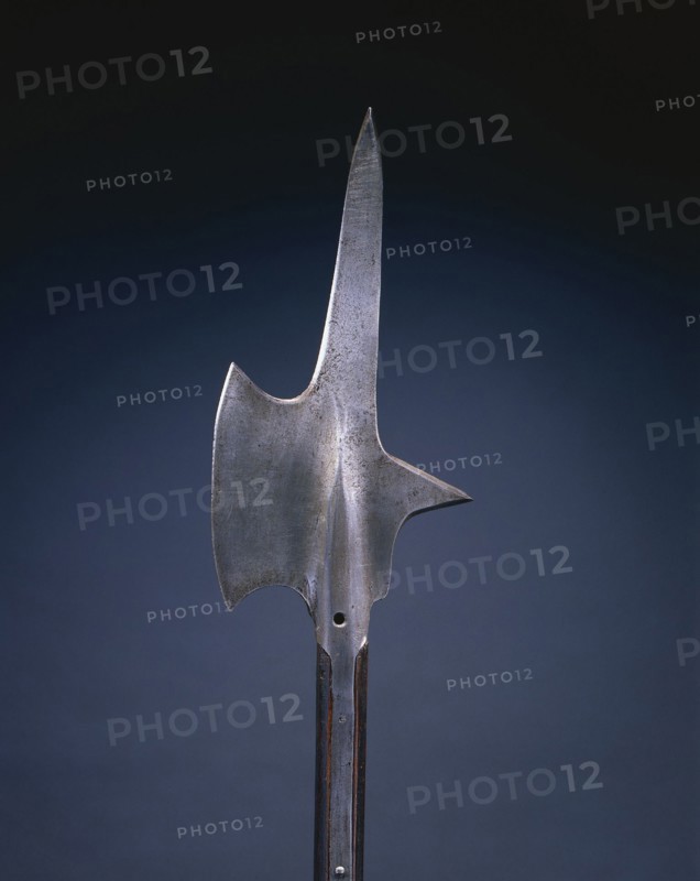 Halberd, 1600s. Switzerland, 17th century. Steel; rectangular wood haft with planed corners; overall: 160 cm (63 in.); blade: 19.3 cm (7 5/8 in.).