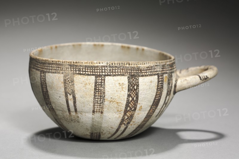 One-Handled Bowl, c. 1450-1200 BC. Cyprus, Late Cypriot II. White slip ware; diameter: 13.2 cm (5 3/16 in.); overall: 7.2 cm (2 13/16 in.).