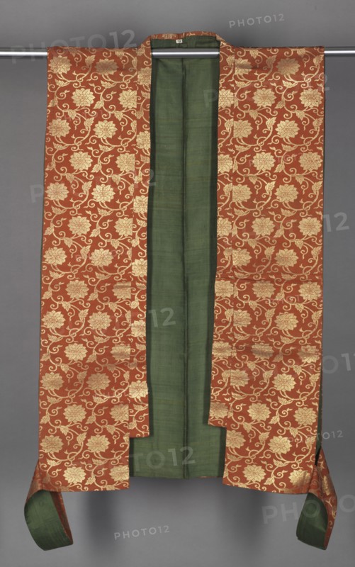 Noh Robe (Kataginu), 1800-1850. Japan, 19th century, Tokugawa Period (1600-1850). Brocade; silk and metal thread; overall: 105.4 x 66.7 cm (41 1/2 x 26 1/4 in.).