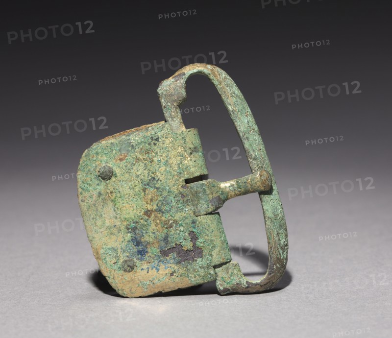 Belt Buckle, 918-1392. Korea, Goryeo period (918-1392). Bronze gilt; overall: 4.8 x 5.5 cm (1 7/8 x 2 3/16 in.).