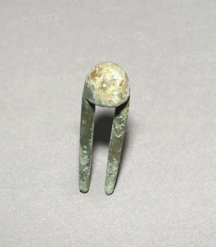 Topknot Pin, 918-1392. Korea, Goryeo period (918-1392). Bronze; overall: 5.5 cm (2 3/16 in.).