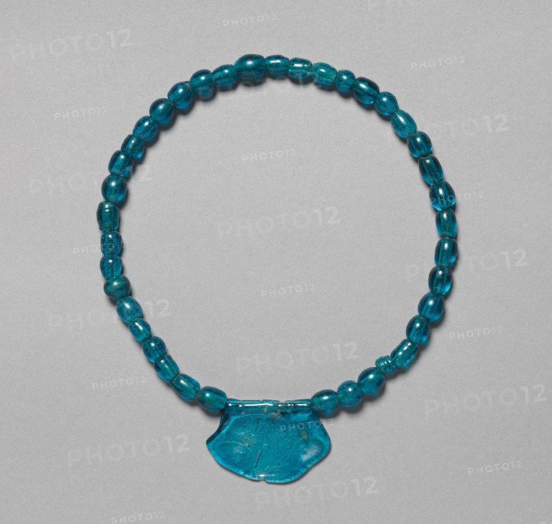 Glass Beads with Pendant, 57 B.C. - A.D. 668. Korea, Silla period (57 BC-AD 676). Glass; overall: 3 x 4.5 cm (1 3/16 x 1 3/4 in.); each bead: 0.9 x 0.9 cm (3/8 x 3/8 in.).