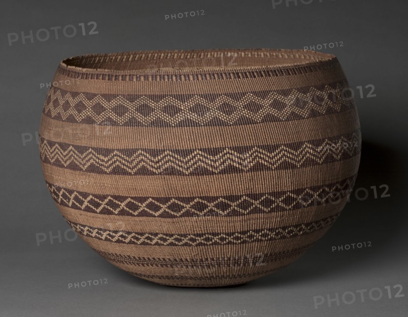 Storage Bowl, late 1800. California, Pomo, late 19th century. Twined; overall: 27.3 x 45.7 cm (10 3/4 x 18 in.).