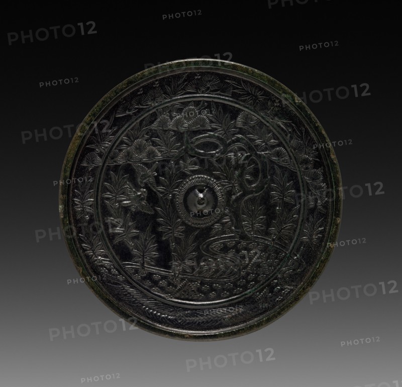 Mirror, 1185-1333. Japan, Kamakura Period (1185-1333). Bronze; diameter: 11 cm (4 5/16 in.).
