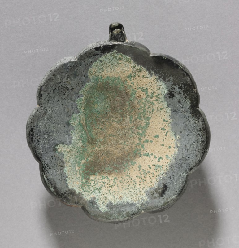 Flower-shaped Mirror, 1100s-1200s. Korea, Goryeo period (918-1392). Bronze; overall: 9.2 x 0.6 cm (3 5/8 x 1/4 in.).