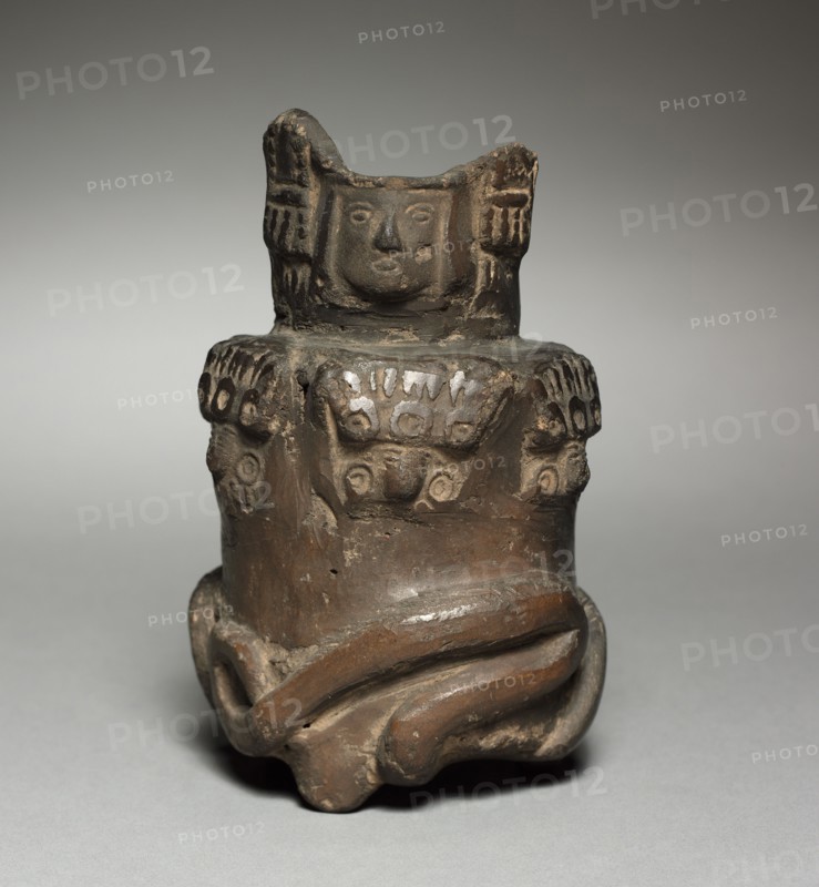 Vase, 800 BC - 200. Peru, Tiwanaku style, 400-1000. Pottery; overall: 13.2 x 8.6 x 8.2 cm (5 3/16 x 3 3/8 x 3 1/4 in.).